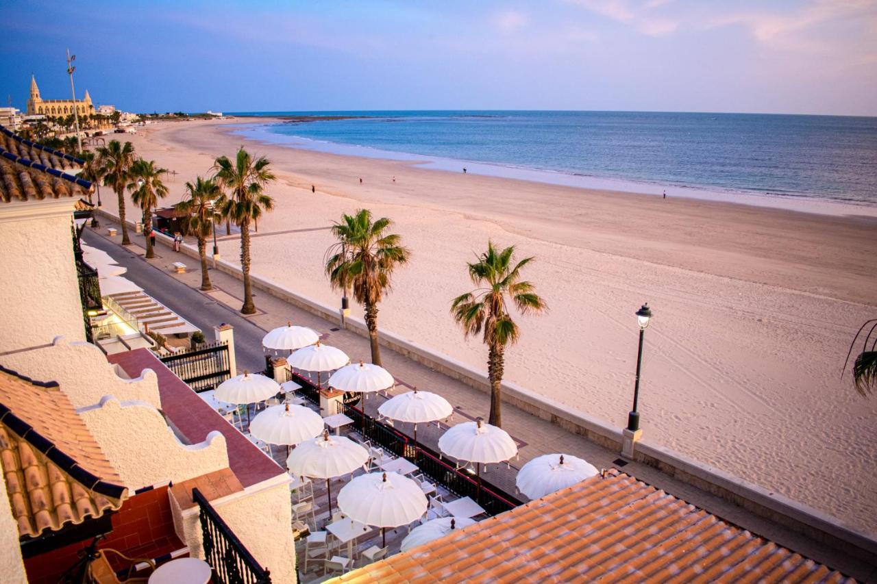 Hotel Playa De Regla Chipiona Bagian luar foto
